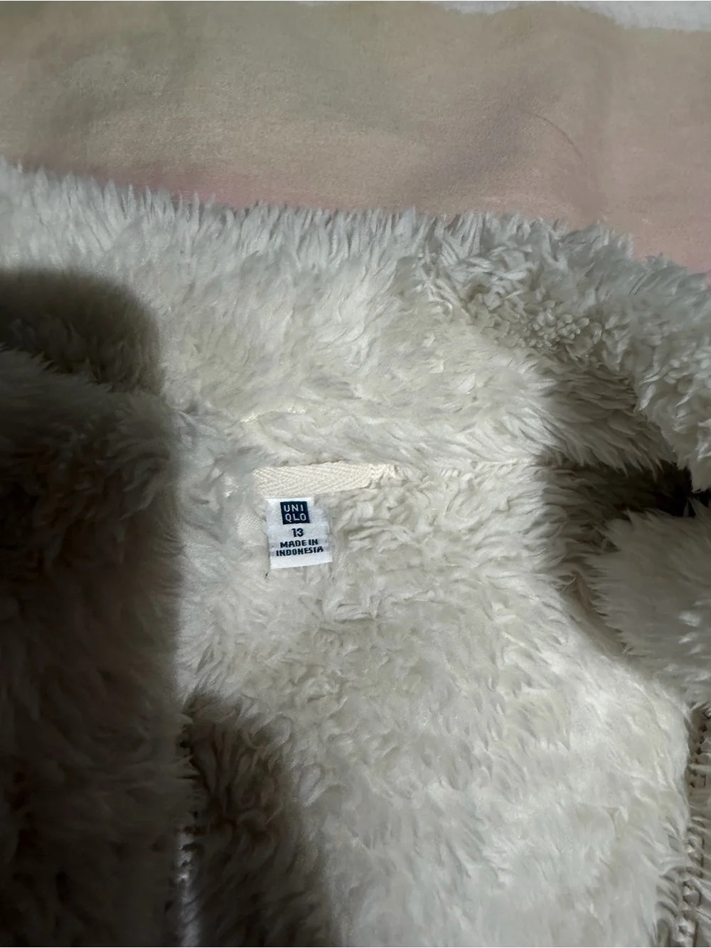 Uniqlo kids fluffy fleece jacket, size 13 years
